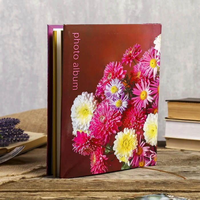 700 (3) Фотоальбом магнитный 20 листов 23X28см,Bouquets — изображение 2