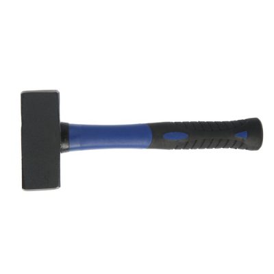 Кувалда кованая ТУНДРА, фиберглассовая трехкомпонентная рукоятка, 1.5 кг, с индивидуальной гравировкой