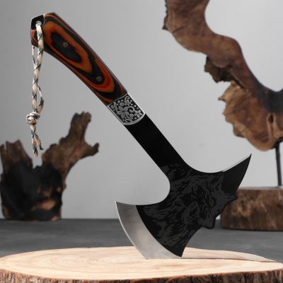 Топорик туристический «Волк», 31 см с гравировкой