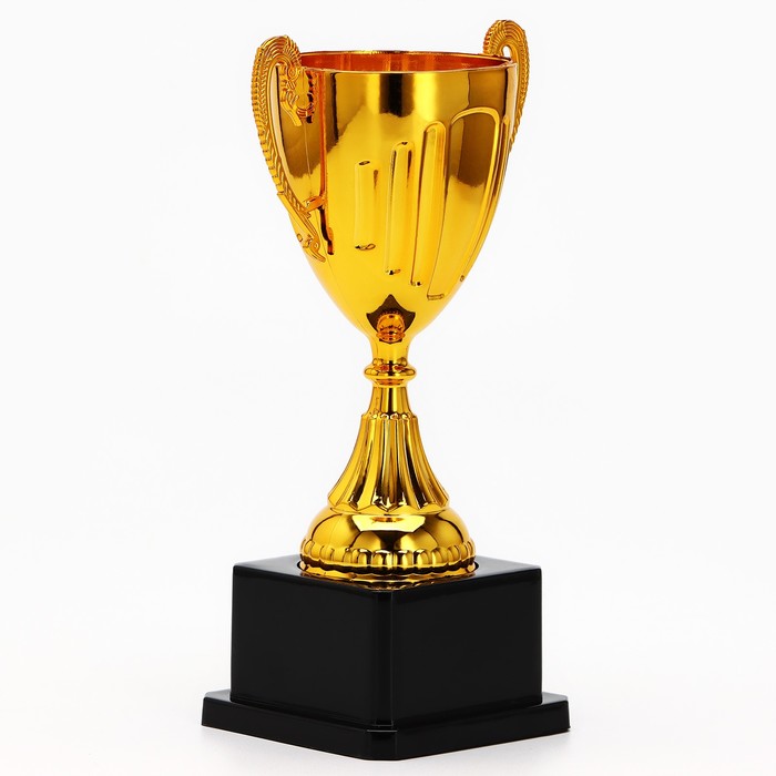 Кубок 045, наградная фигура, золото, подставка пластик, 20×10.6×8 см_3 Кубок 045, наградная фигура, золото, подставка пластик, 20×10.6×8 см, с индивидуальной гравировкой — изображение 3