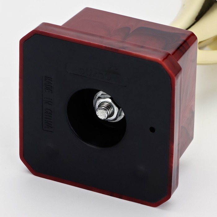 Кубок 097В, наградная фигура, золото, подставка пластик, 26×10×7.5 см_4 Кубок 097В, наградная фигура, золото, подставка пластик, 26×10×7.5 см, с индивидуальной гравировкой — изображение 4