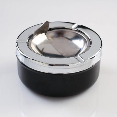 Пепельница для дома бездымная «Тофилд», для сигарет и стиков, 10.5×5 см, черная_1 Пепельница для дома бездымная «Тофилд», для сигарет и стиков, 10.5×5 см, черная, с индивидуальной гравировкой