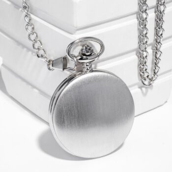 Часы карманные «Классика», кварцевые, длина цепочки 40 см, циферблат d=4.5 см, с гравировкой