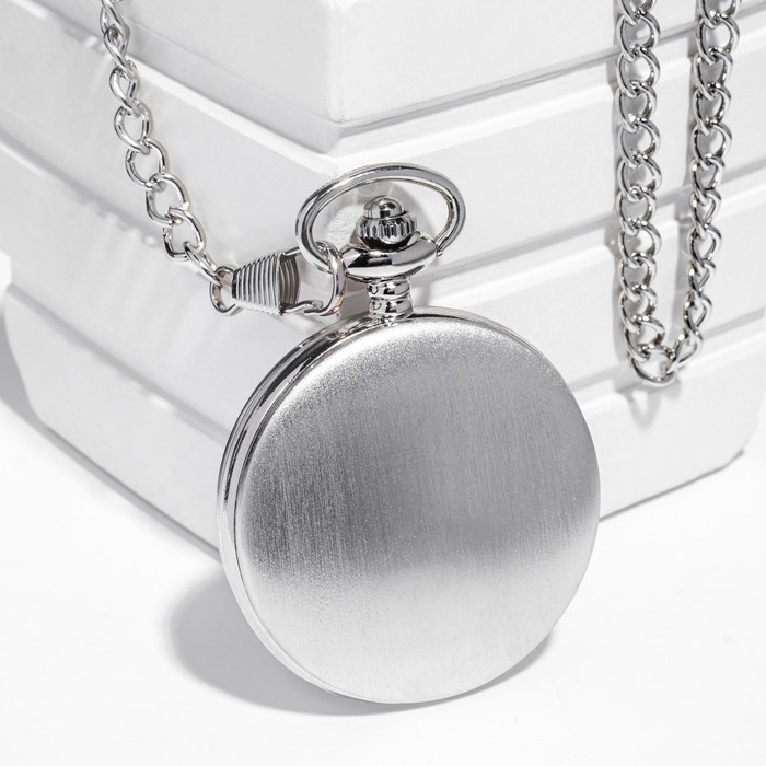 Часы карманные «Классика», кварцевые, длина цепочки 40 см, циферблат d=4.5 см, под гравировку_0 Часы карманные «Классика», кварцевые, длина цепочки 40 см, циферблат d=4.5 см, с гравировкой