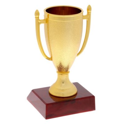 Кубок 103, наградная фигура, золото, подставка пластик, 12×6.3×6.3 см_1 Кубок 103, наградная фигура, золото, подставка пластик, 12×6.3×6.3 см, с индивидуальной гравировкой