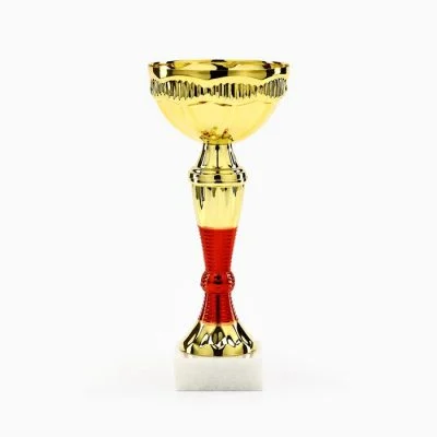 Кубок 152, наградная фигура, золото, подставка камень, 18,5 х 8 х 6 см., с индивидуальной гравировкой